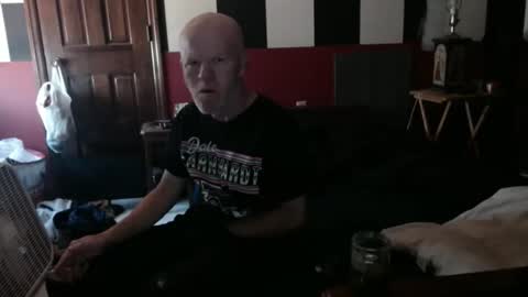 Snapshot of terdy2366 chatting on December 2024 06:33:01 PM terdy2366 online show from December 2024 06:33:01 PM