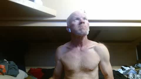 Snapshot of terdy2366 chatting on September 2025 04:12:02 AM terdy2366 online show from September 2025 04:12:02 AM