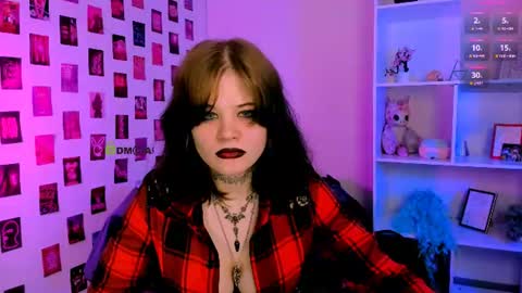 Snapshot of teresa_shy chatting on June 2026 08:31:01 AM your love online show from June 2026 08:31:01 AM