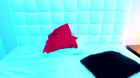 Snapshot of teresasroom_ chatting on January 2025 01:59:02 PM Teresa online show from January 2025 01:59:02 PM