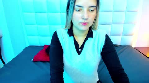 Snapshot of teresasroom_ chatting on February 2025 11:34:01 AM Teresa online show from February 2025 11:34:01 AM