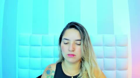 Snapshot of teresasroom_ chatting on February 2025 12:59:01 PM Teresa online show from February 2025 12:59:01 PM