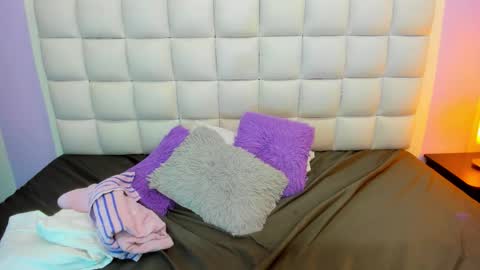 Snapshot of teresasroom_ chatting on September 2025 01:46:01 PM Teresa online show from September 2025 01:46:01 PM