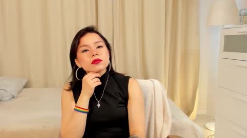 Snapshot of teresejara chatting on October 2025 06:28:02 AM Ellie online show from October 2025 06:28:02 AM