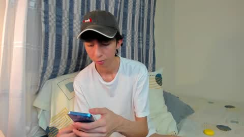 Juanfe  online show from January 2025 05:20:02 AM