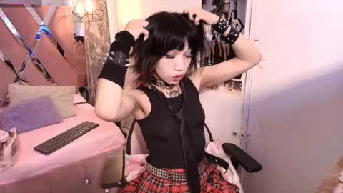 Terra Elowen online show from September 2025 11:35:01 AM