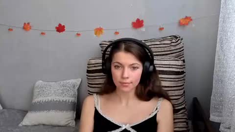 Anny Simpson online show from October 2025 06:21:01 AM