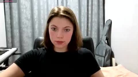 Anny Simpson online show from June 2026 09:51:02 PM