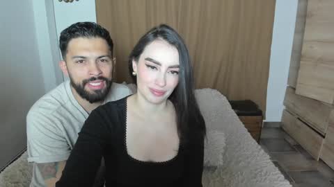 Snapshot of teseo_and_afrodita_ chatting on January 2025 04:04:01 AM teseo_and_afrodita_ online show from January 2025 04:04:01 AM