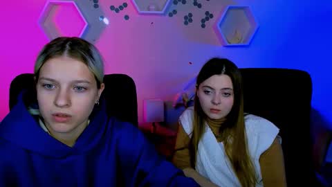 Snapshot of tessa_tea chatting on November 2025 09:56:02 AM tessa_tea online show from November 2025 09:56:02 AM