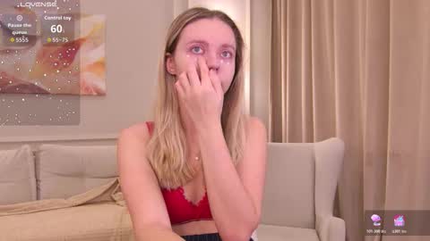 Snapshot of tessaadorablee chatting on March 2026 05:32:02 AM tessaadorablee online show from March 2026 05:32:02 AM