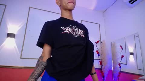 tessachains online show from October 2025 03:19:01 AM