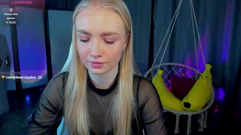 TessaHamilton online show from February 2026 07:47:02 AM