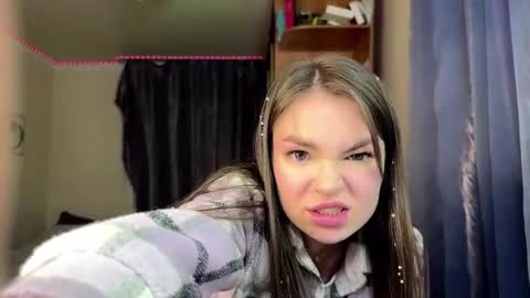 Tessa online show from March 2026 12:55:01 PM