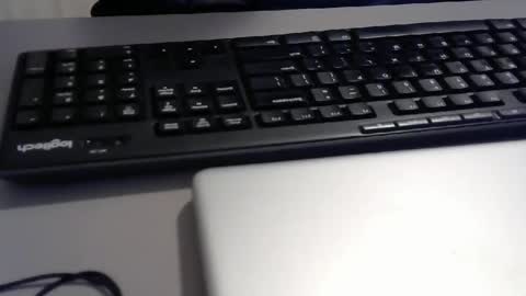 Snapshot of testechat chatting on December 2024 01:21:01 PM Test the Chat online show from December 2024 01:21:01 PM