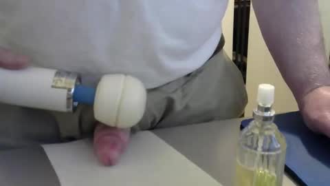 Snapshot of testechat chatting on December 2024 02:25:02 AM Test the Chat online show from December 2024 02:25:02 AM