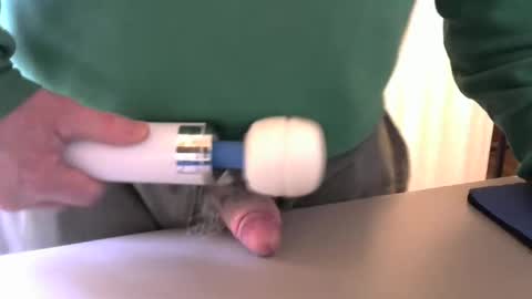 Snapshot of testechat chatting on November 2025 07:01:02 PM Test the Chat online show from November 2025 07:01:02 PM