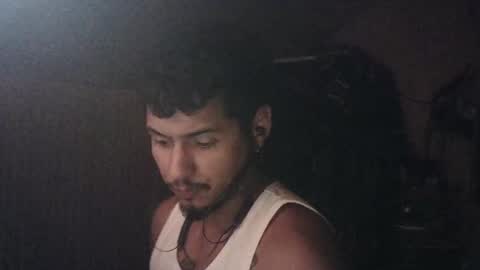 Snapshot of testotease chatting on January 2025 02:57:01 AM Milo online show from January 2025 02:57:01 AM