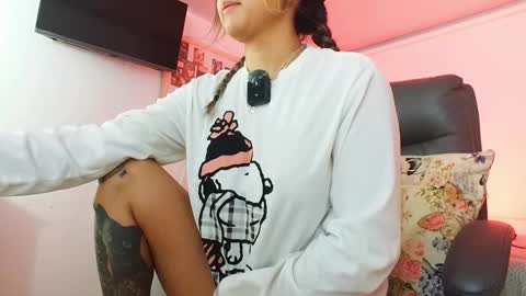 Snapshot of texas_curvykitten chatting on March 2026 09:02:01 AM texas_curvykitten online show from March 2026 09:02:01 AM