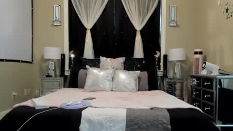 Snapshot of texaspeach69 chatting on March 2026 07:20:01 PM peachy online show from March 2026 07:20:01 PM