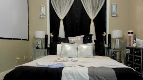 Snapshot of texaspeach69 chatting on March 2026 07:36:02 PM peachy online show from March 2026 07:36:02 PM