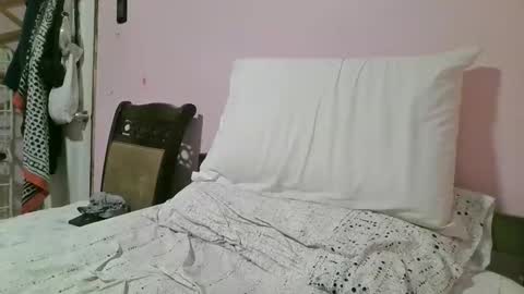 Tezeex online show from December 2025 04:22:01 AM