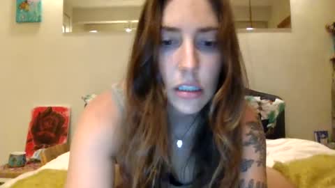 Snapshot of tfeather0532 chatting on July 2026 04:18:01 AM Tessa online show from July 2026 04:18:01 AM