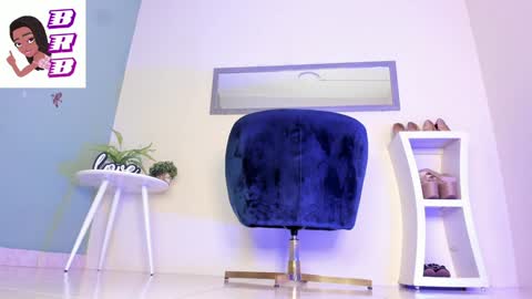 Thais online show from January 2025 03:47:02 PM