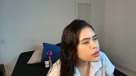 Snapshot of thaisadara24 chatting on July 2026 08:55:01 PM T H A I S online show from July 2026 08:55:01 PM