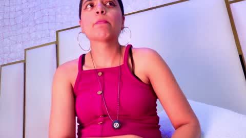 Snapshot of thalia888_ chatting on June 2026 07:07:01 PM thalia888_ online show from June 2026 07:07:01 PM