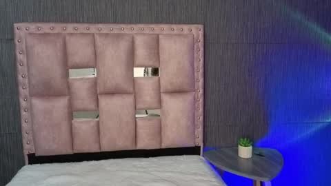  Thalia Anderson  online show from April 2026 07:47:02 PM