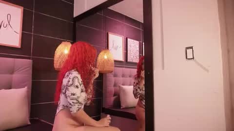 Thalia online show from November 2025 11:43:02 AM