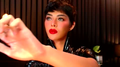 Snapshot of thalia_saint chatting on January 2025 08:01:01 AM Thalia Saint online show from January 2025 08:01:01 AM