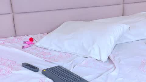 Snapshot of thalianarosse chatting on March 2026 03:56:01 PM thalianarosse online show from March 2026 03:56:01 PM