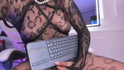 tamara gen online show from March 2026 01:21:01 AM