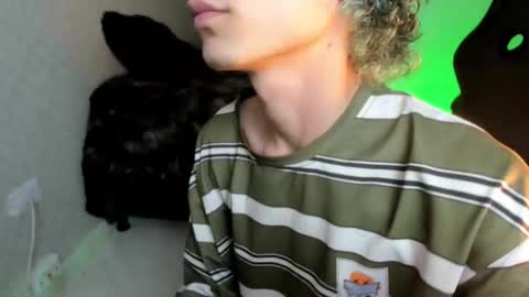 thanier_18 online show from February 2026 08:21:01 PM