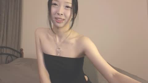 thanos_world1321002 online show from October 2025 06:30:02 PM