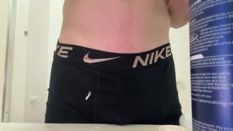 Blue Eyed British Boy online show from January 2026 08:24:02 PM