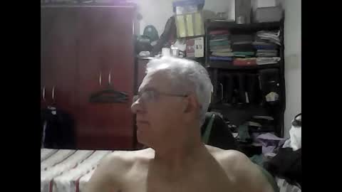 Snapshot of thataco chatting on May 2026 01:54:02 AM thataco online show from May 2026 01:54:02 AM