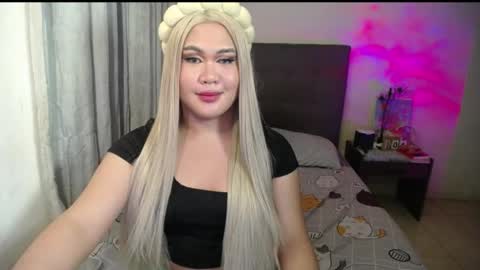 NOEY online show from March 2025 07:04:02 PM