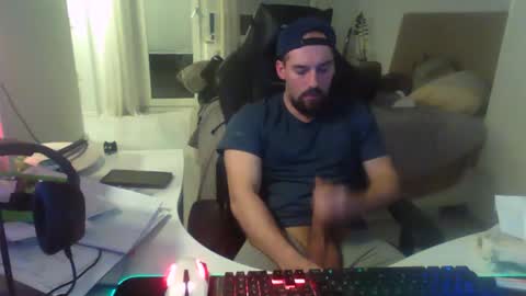 Snapshot of thcgn chatting on November 2025 12:02:01 AM thcgn online show from November 2025 12:02:01 AM