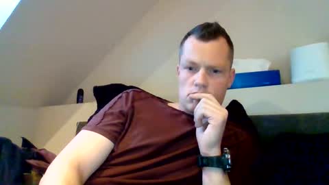 Snapshot of the___rocky200 chatting on April 2026 08:15:01 AM Dennis online show from April 2026 08:15:01 AM