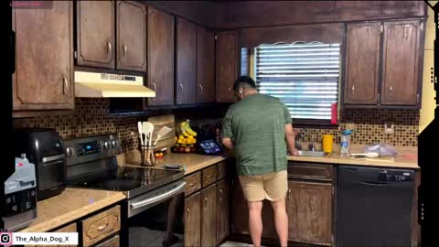 the_alpha_dog_xxx online show from June 2026 03:58:02 PM