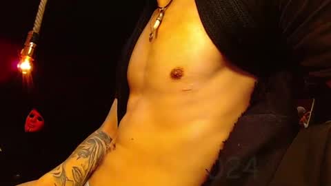 GIORGGIO online show from December 2024 08:36:02 AM