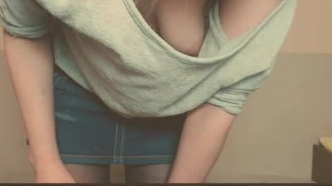 Snapshot of the_basic_instinctt chatting on March 2026 12:06:02 AM Eva online show from March 2026 12:06:02 AM