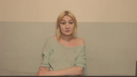 Snapshot of the_basic_instinctt chatting on April 2026 11:03:01 PM Eva online show from April 2026 11:03:01 PM