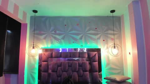 i am Cat  online show from January 2025 06:24:02 PM