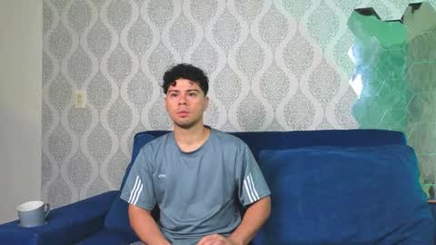Snapshot of the_dean_boy chatting on September 2025 07:31:01 AM Ithan and Leo online show from September 2025 07:31:01 AM