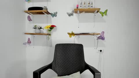 Snapshot of the_fantasy_ chatting on September 2025 11:48:02 PM the_fantasy_ online show from September 2025 11:48:02 PM