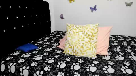 Snapshot of the_fantasy_ chatting on October 2025 09:48:02 PM the_fantasy_ online show from October 2025 09:48:02 PM